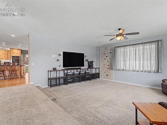 4th image of 3508 Alpine Pl