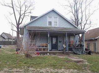 202 Cooper St, Pekin, IL 61554