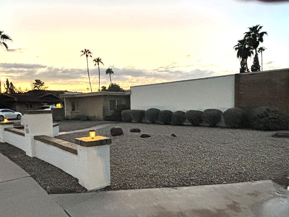 1st image of 14210 N CANTERBURY Drive