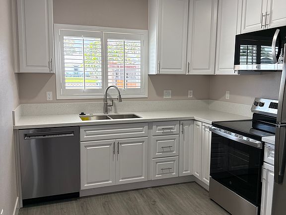 2nd image of 1013 Westpark Ln Unit 2