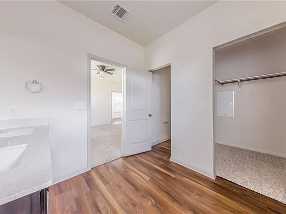 224 Bremen St, Georgetown, TX 78626 | Zillow