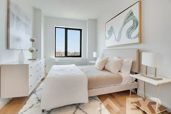 Rented by EXR | media 3