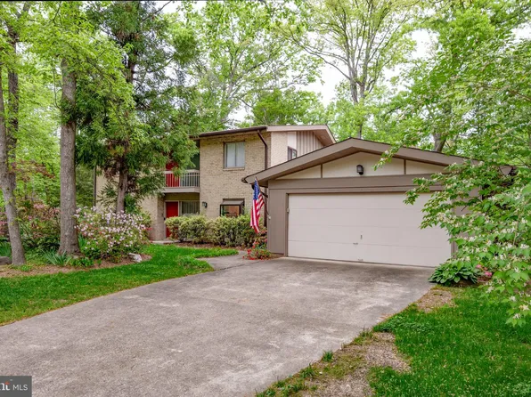 3200 Wessynton Way, Alexandria, VA 22309