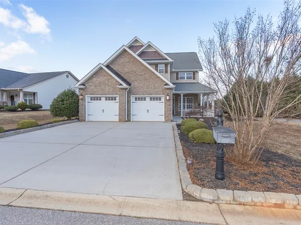 1015 Whirlaway Cir, Anderson, SC 29621