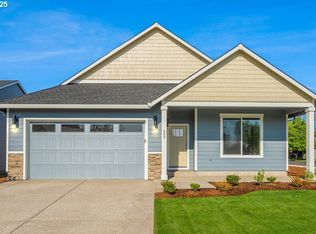 400 S Cedar St, Yamhill, OR
