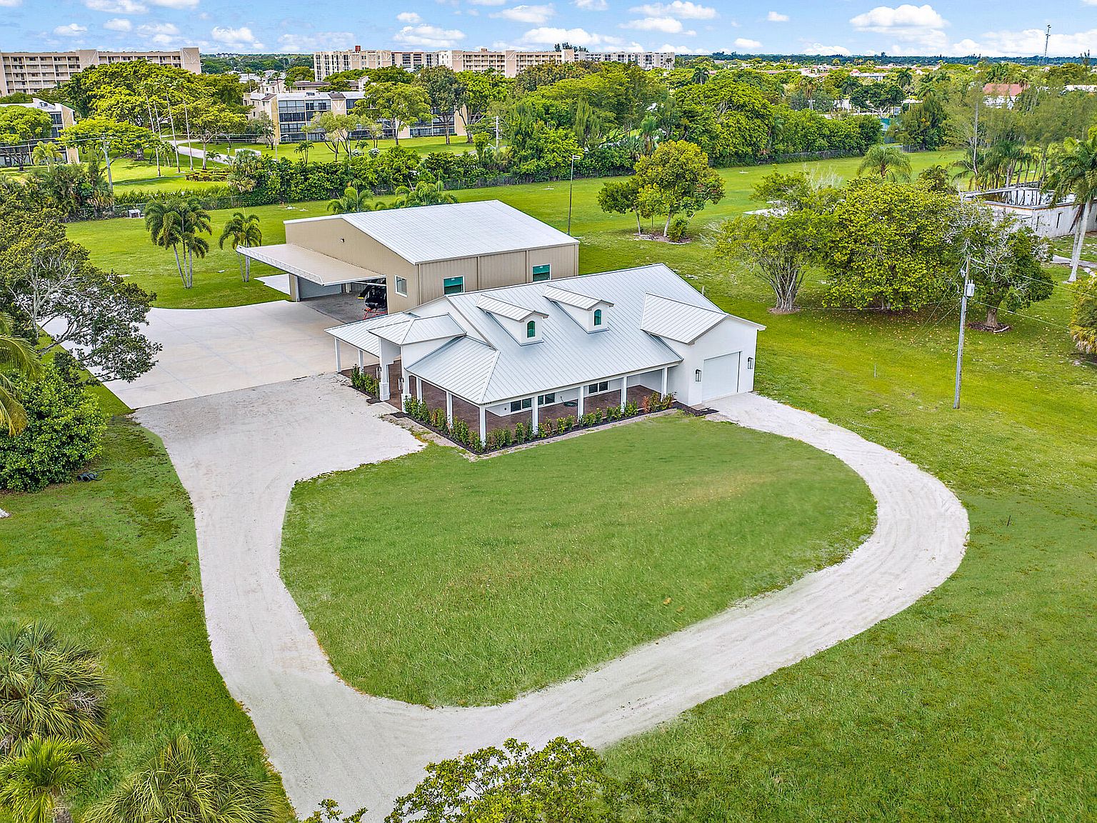 4dd883fef0380a6b12b424351ba717