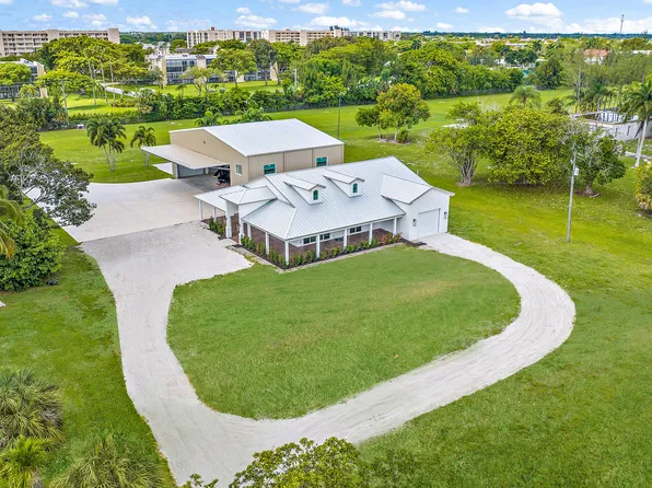 6946 Skyline Drive, Delray Beach, FL 33446
