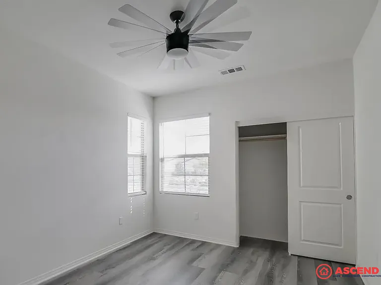 11610 Campus Park Dr — Photo 10