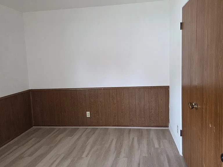 1460 Lassiter Dr — Photo 6