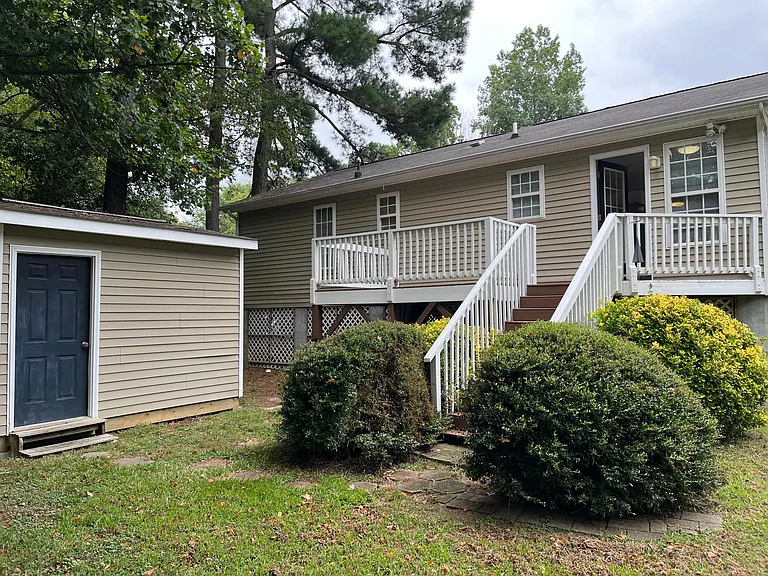 3513 Greywood Dr — Photo 5