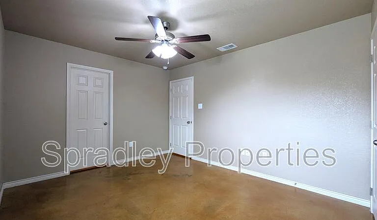 1574 Brady Way — Photo 12