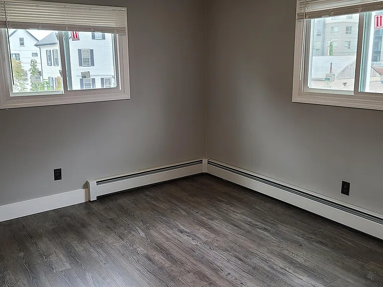 17 Stearns St #2 — Photo 7