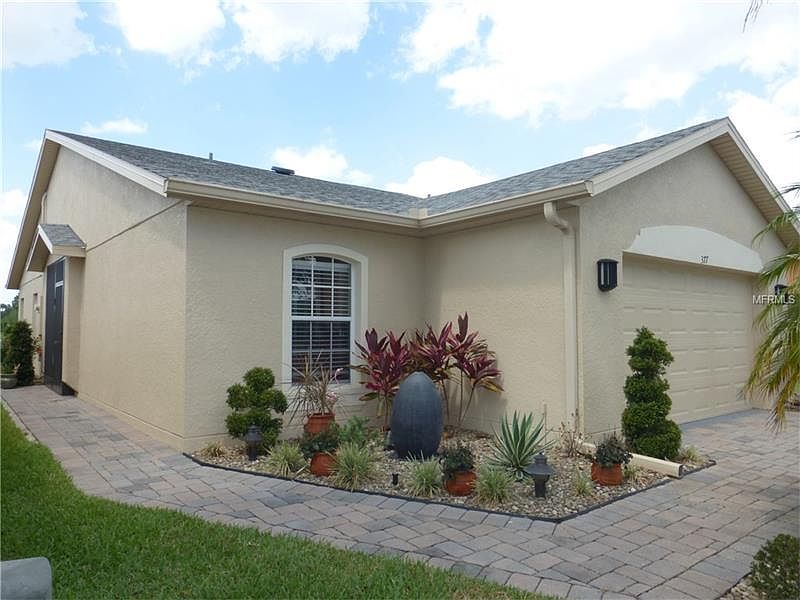 1st image of 377 Acadia Dr