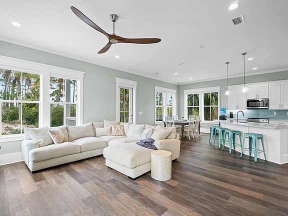 3rd image of 225 Cord Grass Way