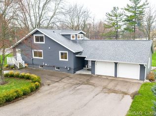 6387 Cascade Rd SE, Grand Rapids, MI 49546