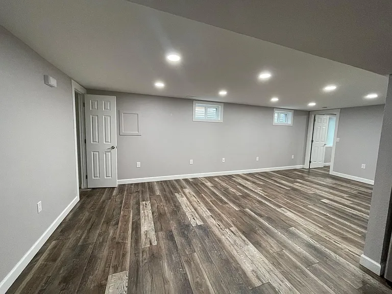 1925 Nueva Vista Dr #B — Photo 10