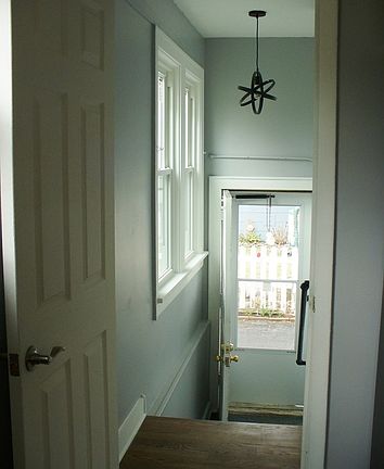 2nd image of 102 E Burlington Ave