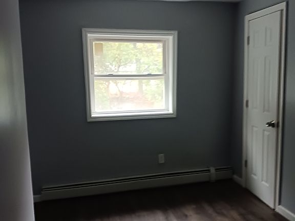 3rd image of 641 Main St APT 1