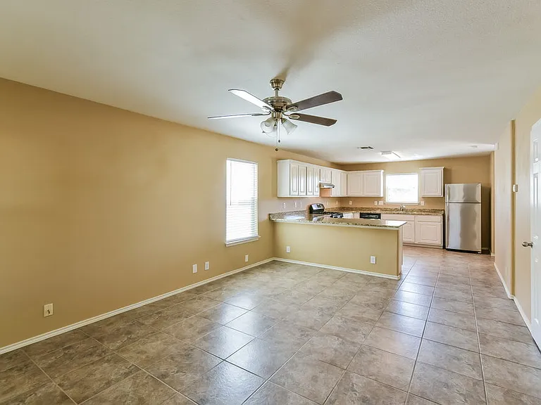 5523 Red Cyn — Photo 4