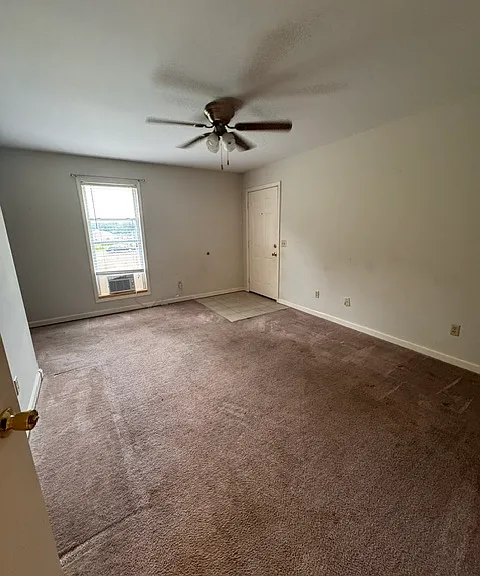 901 Shannon Dr #B — Photo 5