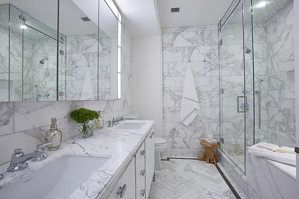 Sold by Compass | media 39