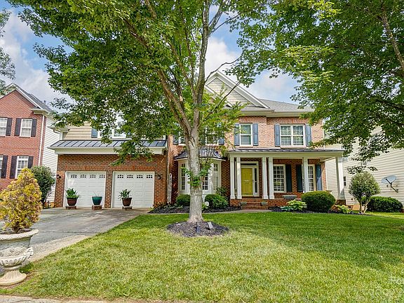 2nd image of 208 Montibello Dr