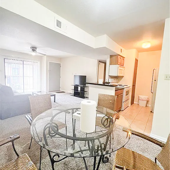 904 University Oaks #106 — Photo 5