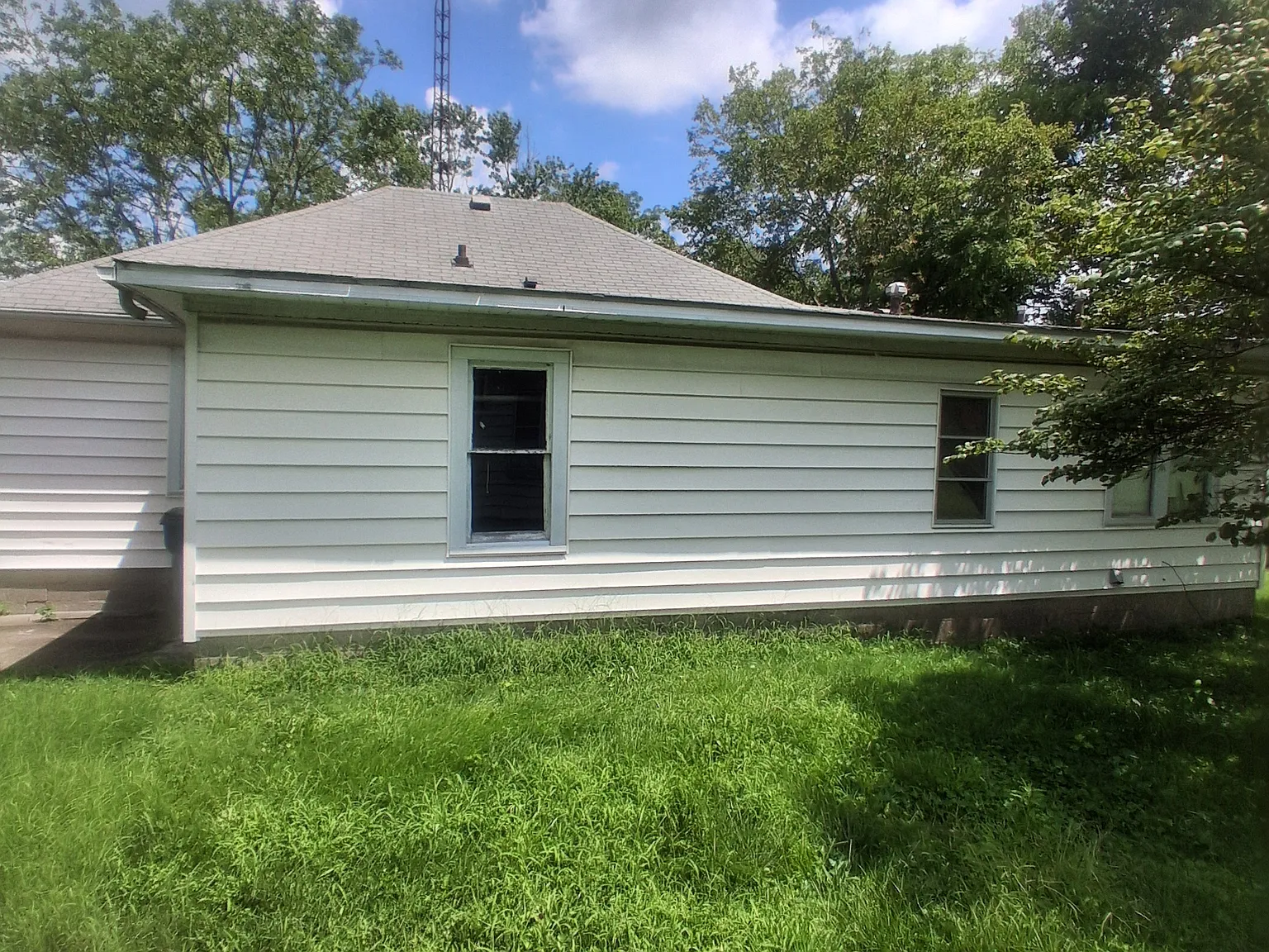 2 bed, 1350 sqft, $1,100 — Photo 3