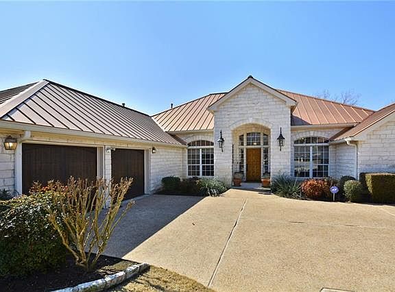 2nd image of 10928 River Plantation Dr