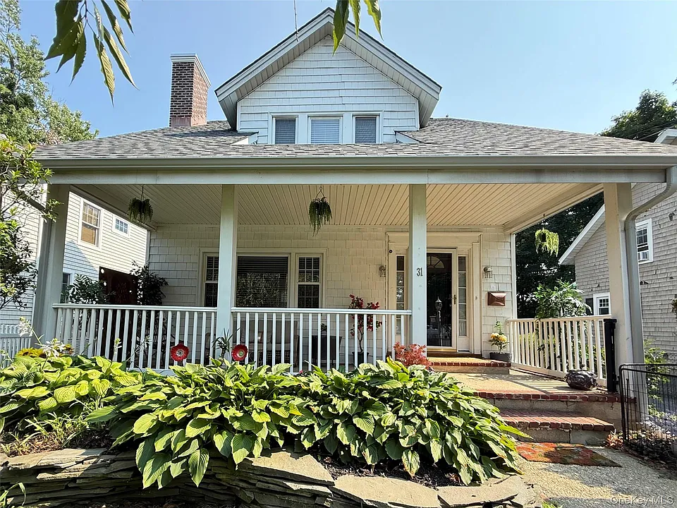 31 Jacobson Ave