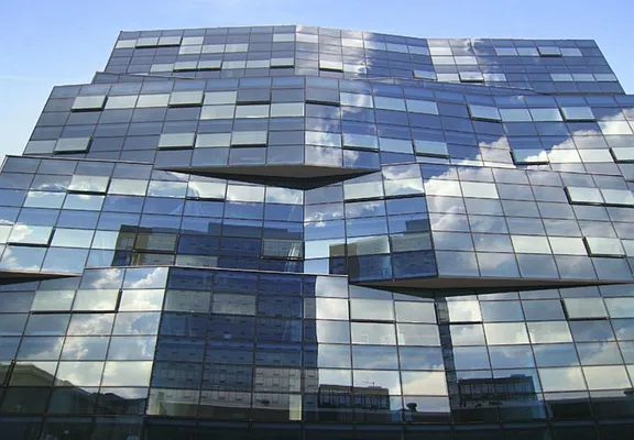 Sold by Compass | media 8