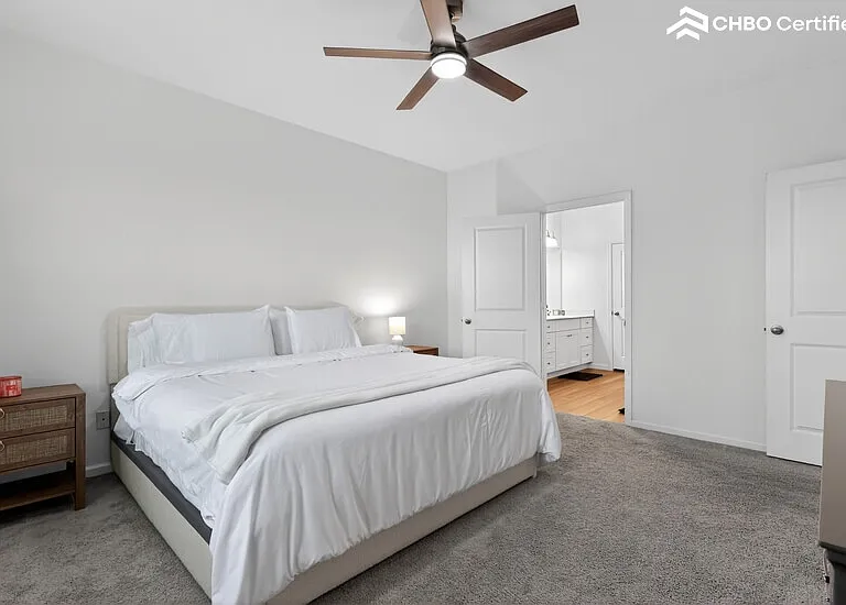 1052 Long Bay Ct — Photo 25