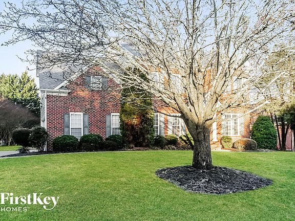 3rd image of 4307 Beech Wood Ct