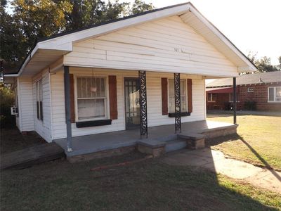 321 E Main St, Tipton, OK, 73570