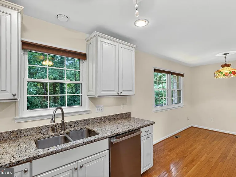 7481 Jayhawk St — Photo 5