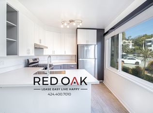 2043 N Beachwood Dr APT 1, Los Angeles, CA 90068