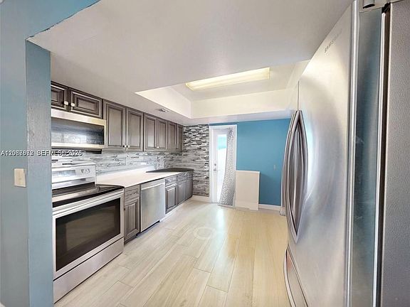3rd image of 2411 Thomas St