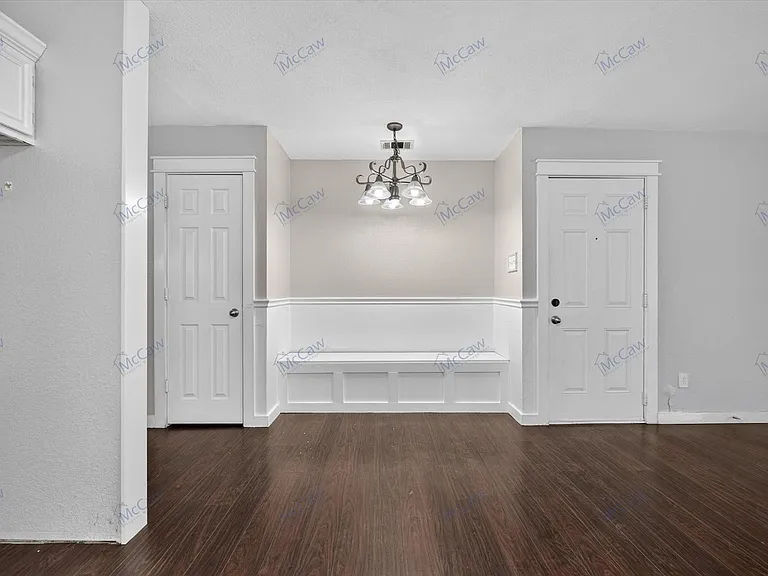 7001 Bentley Ave — Photo 15