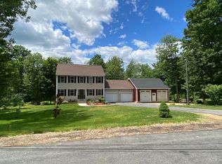 116 Labrador Rd, Farmington, NH 03835