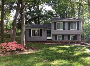 6637 Saddle Point Rd, Charlotte, NC 28212