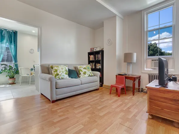 1144 Halsey Street image 13 of 23