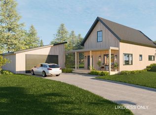 25 Hilltop Ln #1, Morrisville, VT 05661