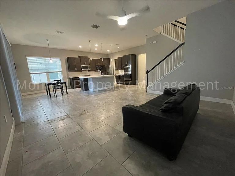 7171 Summerlake Groves St — Photo 9