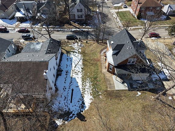 3rd image of 254 Linden Ave