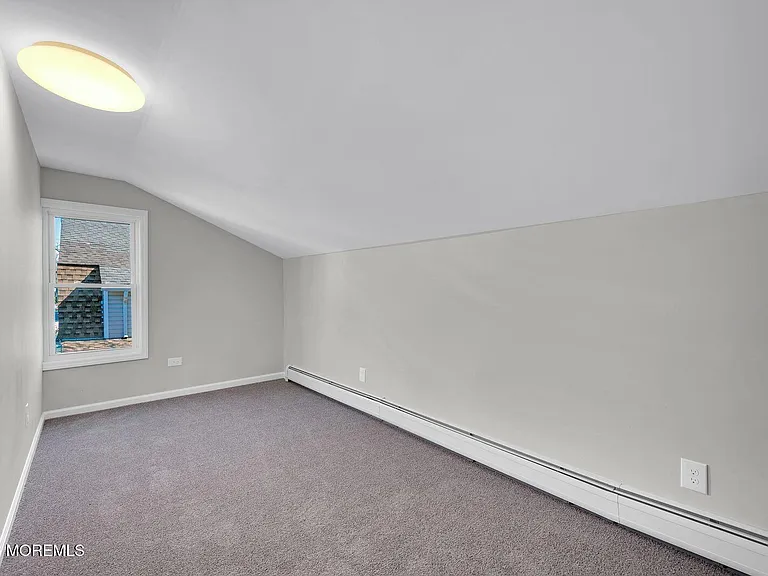 3 Monmouth Ave — Photo 22