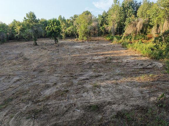 4th image of County Road 3211