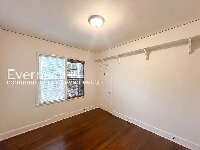 756 S Willett St — Photo 20