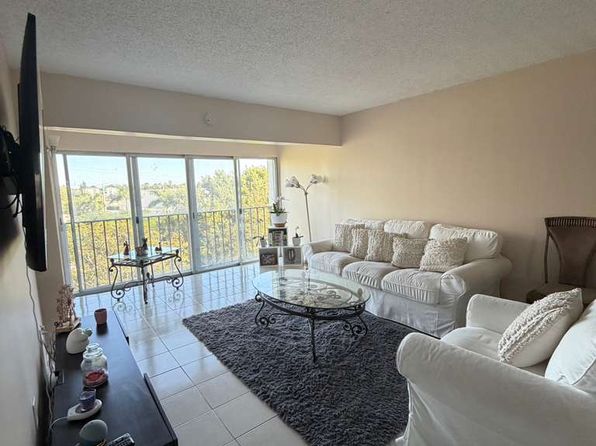 9180 Fontainebleau Blvd APT 401