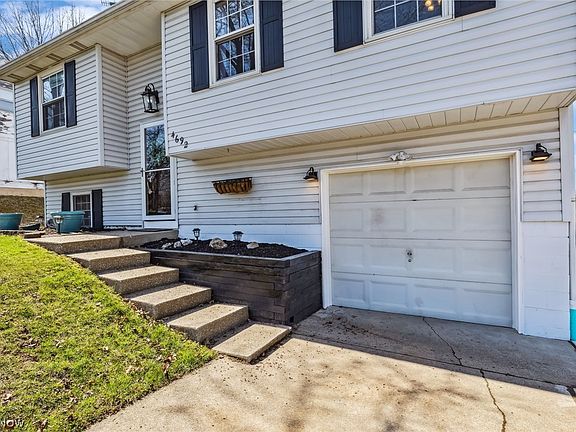 4th image of 4692 Trillium Dr