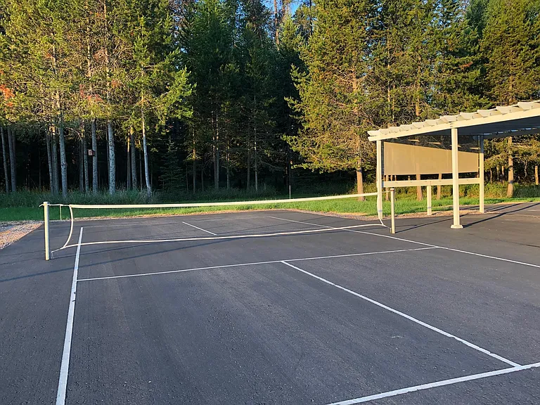 Pickleball Courts